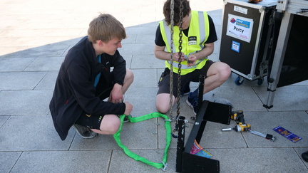 WSAF CREW InOut 1 011